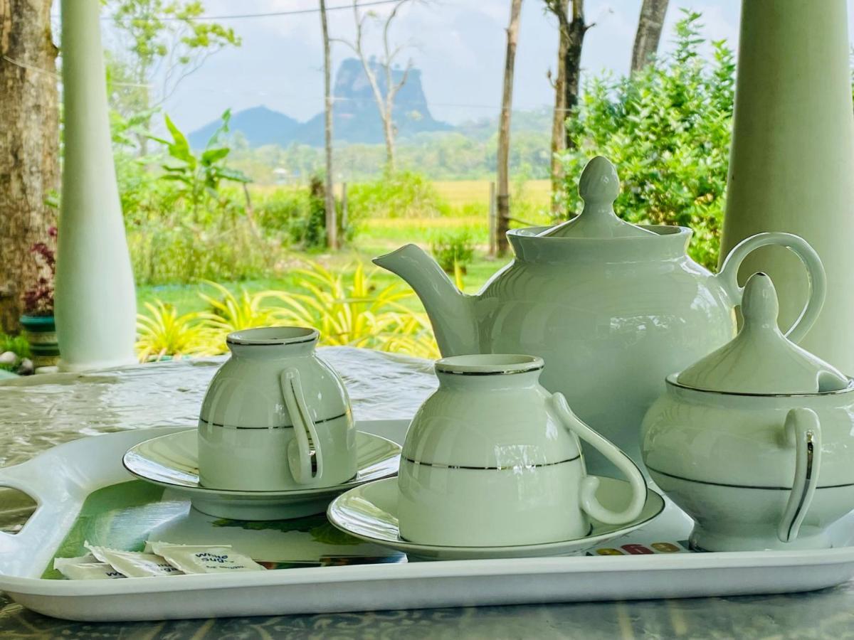 Lucky Villa Sigiriya Ngoại thất bức ảnh