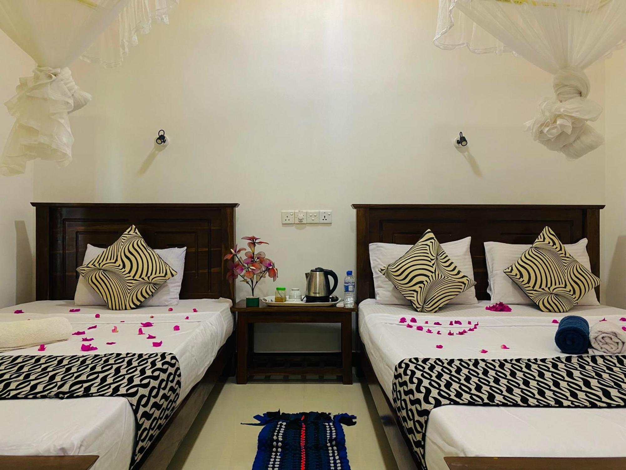 Lucky Villa Sigiriya Ngoại thất bức ảnh