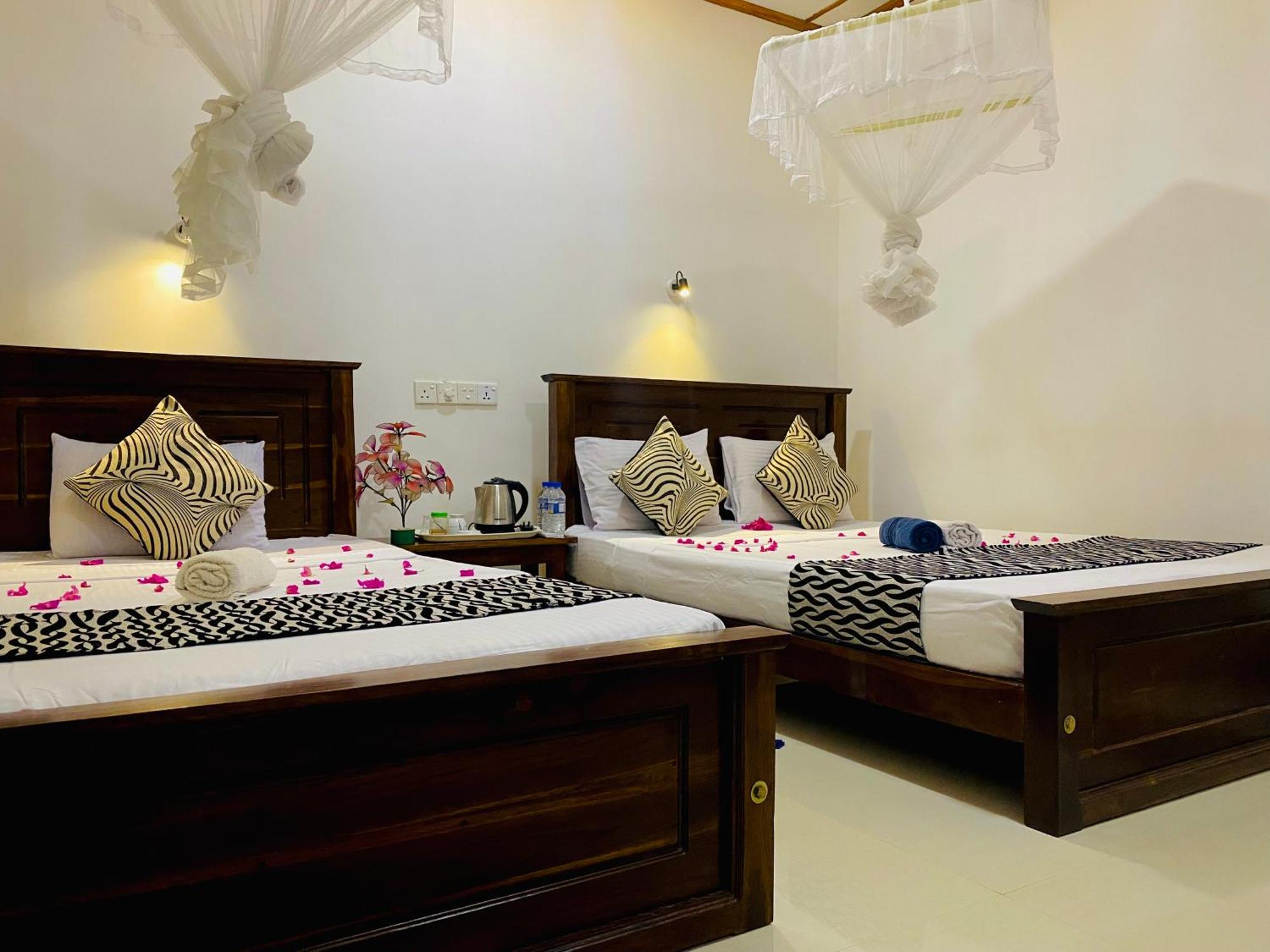 Lucky Villa Sigiriya Ngoại thất bức ảnh
